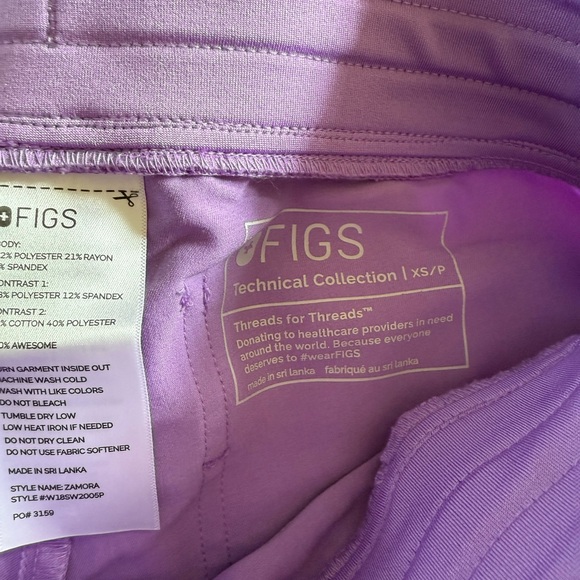 FIGS Petite High Waisted Zamora Jogger - Picture 2 of 2